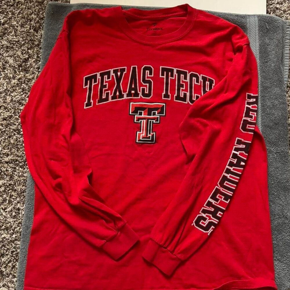 Fanatics Men's Red Shirt